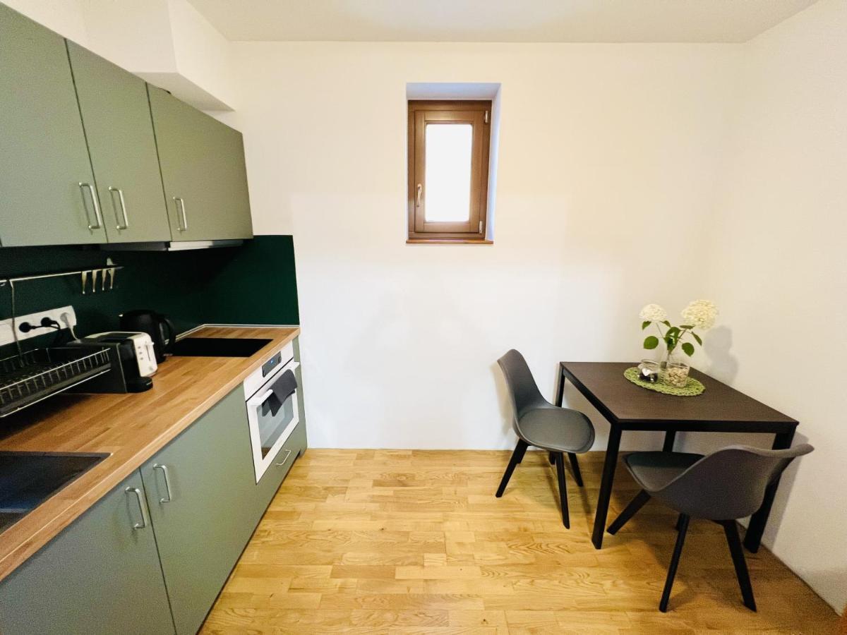Villa Szofia Veszprem Apartments Экстерьер фото
